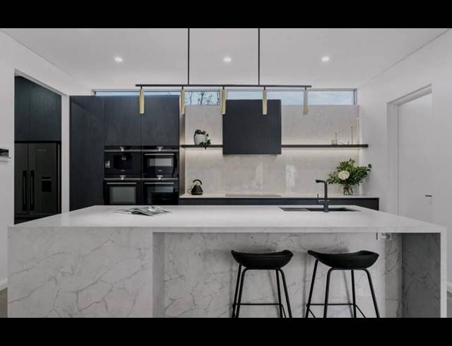 1 BEDROOM APARTMENT FOR SALE IN FOURWAYS